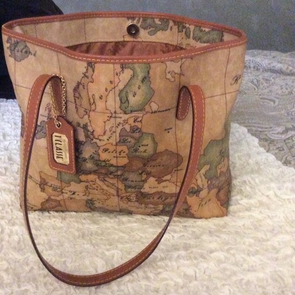 Alviero Martini Tote - Picture 3 of 3